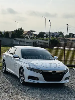 Honda Accord 2018 White