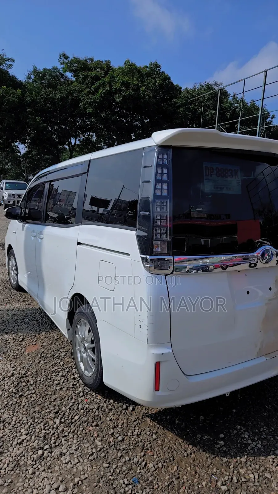 Toyota Voxy SV Premium 2014 White