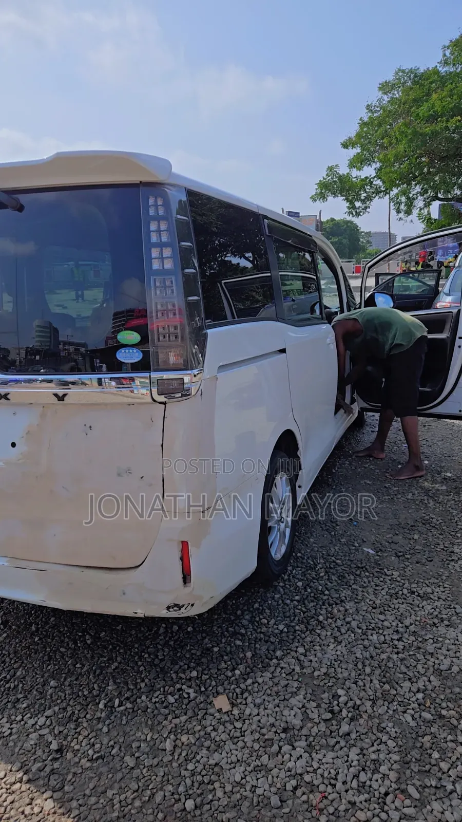 Toyota Voxy SV Premium 2014 White