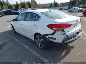 Kia Forte EX Sedan 2017 White