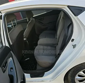 Hyundai Elantra 2013 White