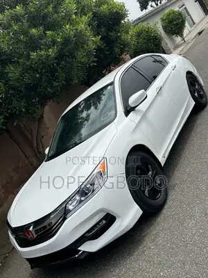 Honda Accord EX 4dr Sedan FWD (2.4L 4cyl 2A) 2017 White