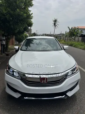 Honda Accord EX 4dr Sedan FWD (2.4L 4cyl 2A) 2017 White