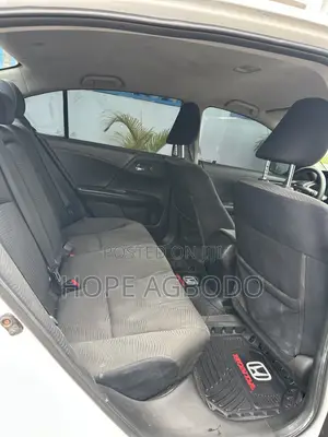 Honda Accord EX 4dr Sedan FWD (2.4L 4cyl 2A) 2017 White