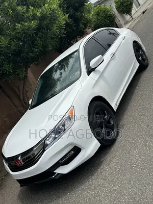 Honda Accord EX 4dr Sedan FWD (2.4L 4cyl 2A) 2017 White