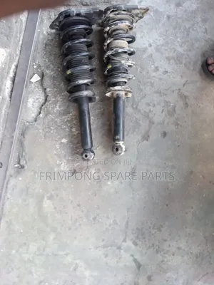Nissan Sentra 2004 Back Absorbers