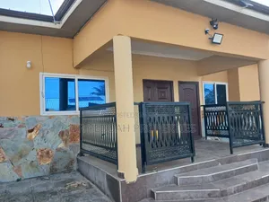 4bdrm House in Spintex Baatsona for rent