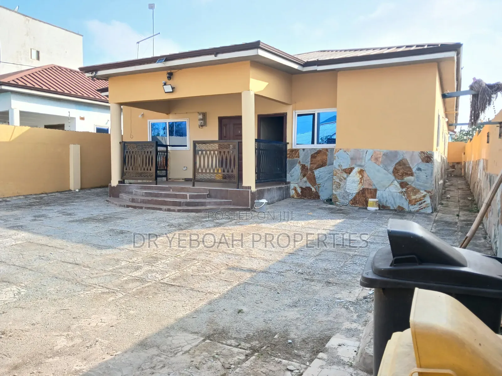 4bdrm House in Spintex Baatsona for rent