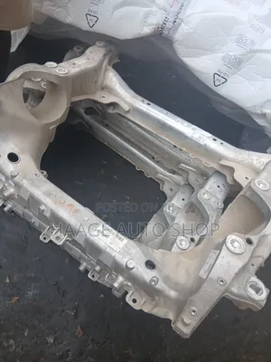 Mercedes W205 W213 4Matic Axle Beam Support