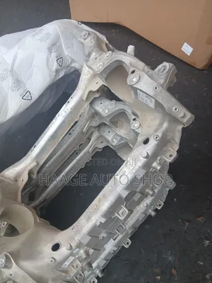 Mercedes W205 W213 4Matic Axle Beam Support