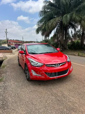 Hyundai Elantra 2015 Red