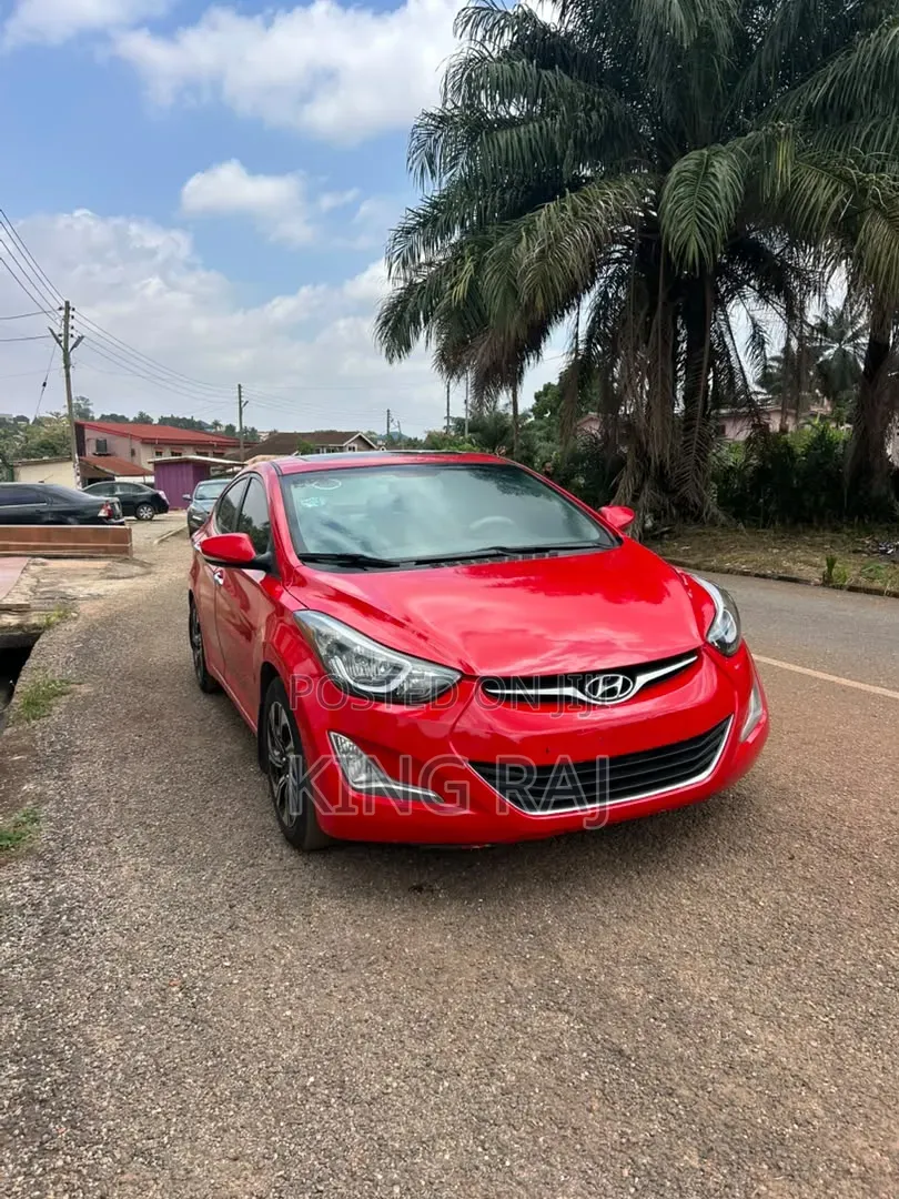 Hyundai Elantra 2015 Red
