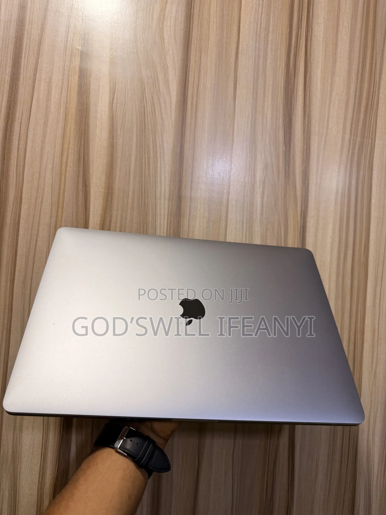 Laptop Apple MacBook Pro 2019 16GB Intel Core i7 SSD 512GB
