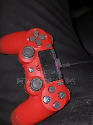  Magma Red DualShock 4