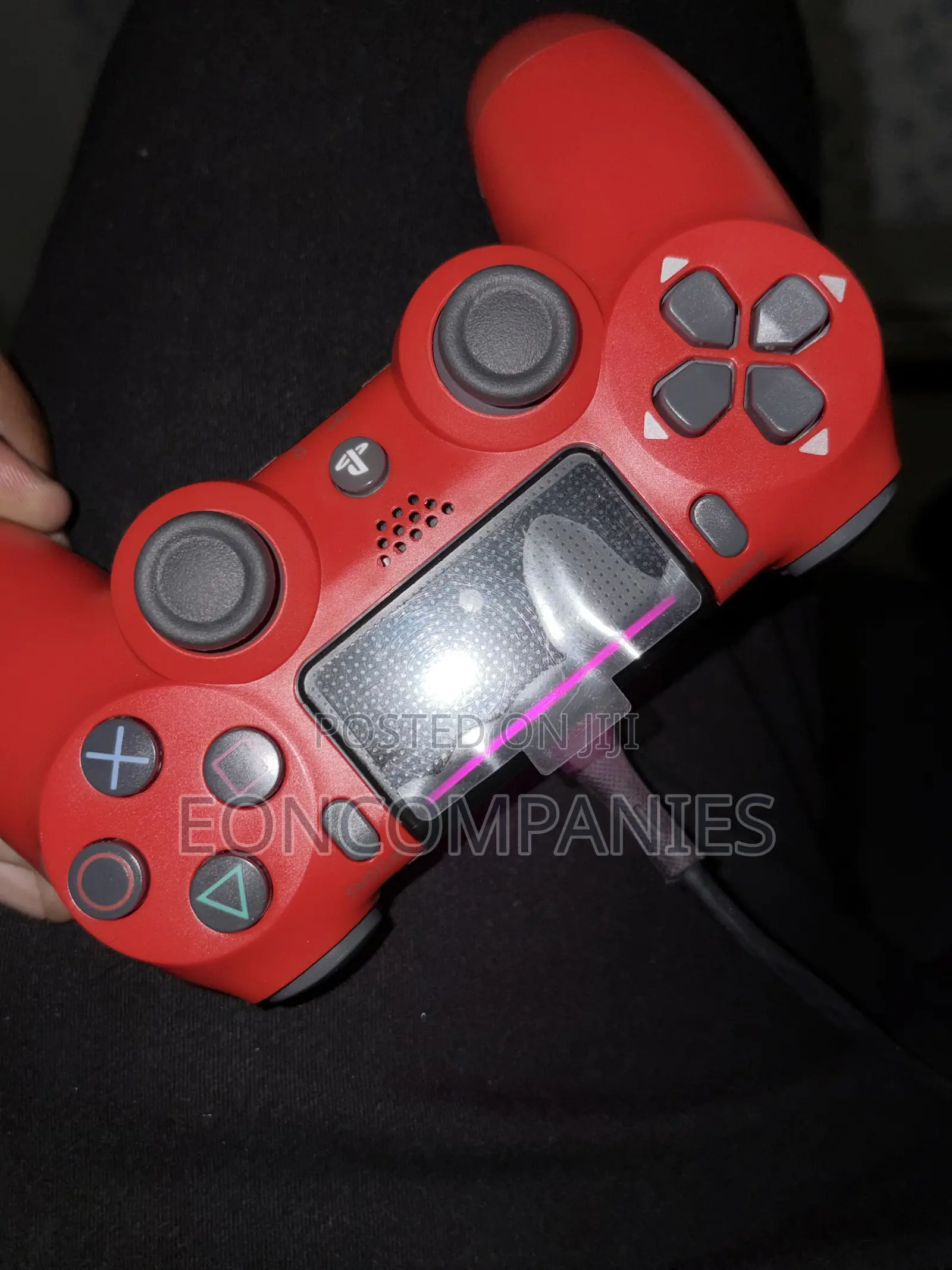 Magma Red DualShock 4