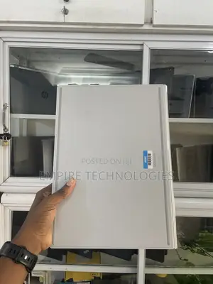 Laptop Microsoft Surface Book 2 16GB Intel Core i7 SSD 256GB