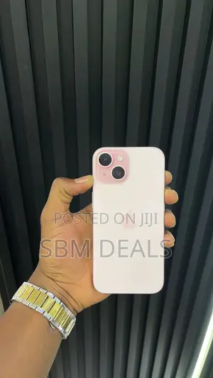 Apple iPhone 15 128 GB Pink