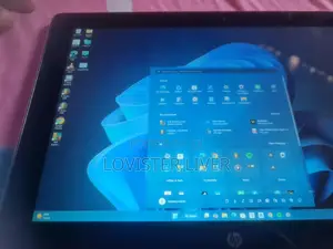 Laptop HP Elite X2 1012 G2 4GB Intel Core 5 SSD 128GB