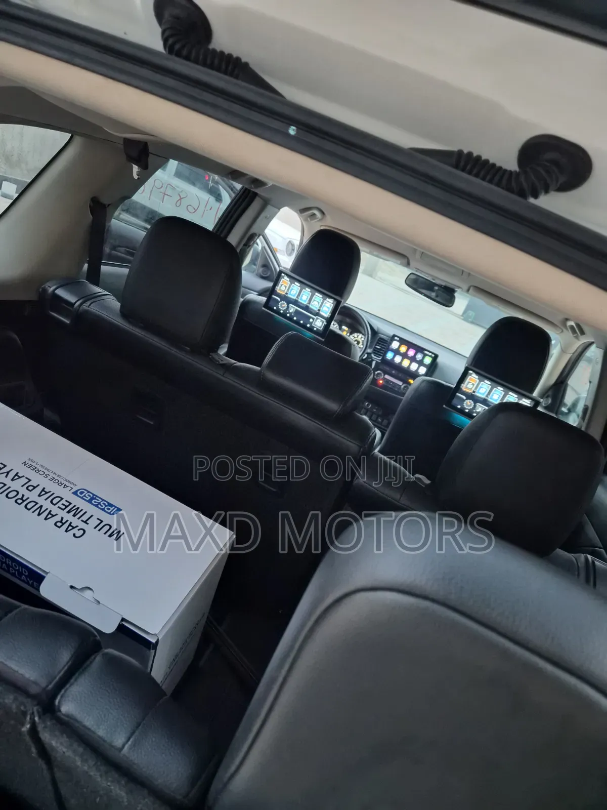 Mitsubishi Outlander 2018 White