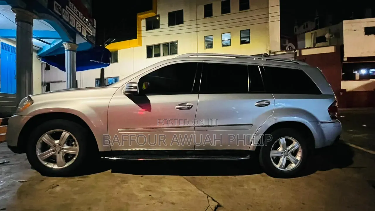 Mercedes-Benz GL-Class 2009 Gray