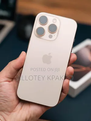 Apple iPhone 15 Pro Max 256 GB Gold