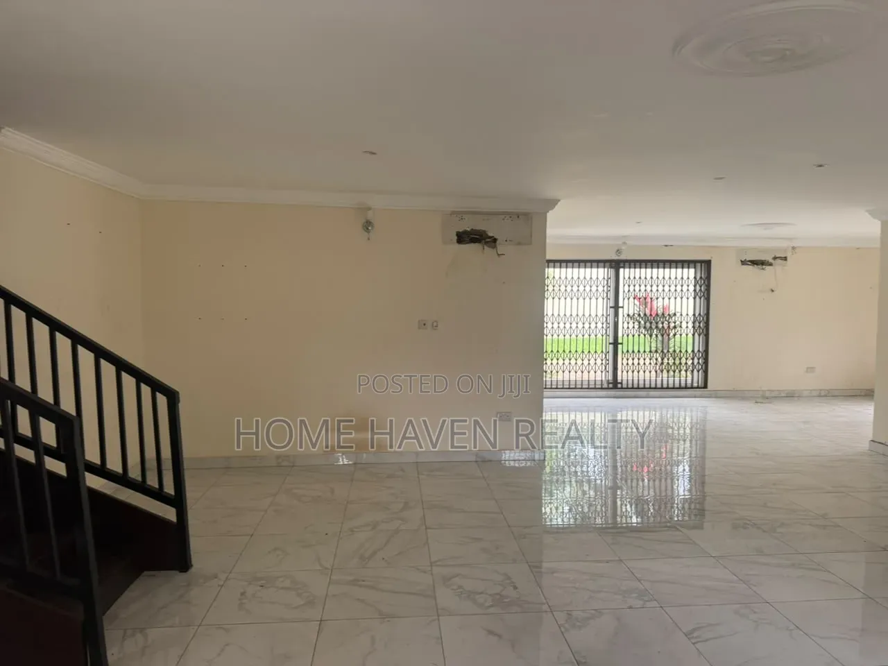 4bdrm House in Cantonment, Prisons for rent