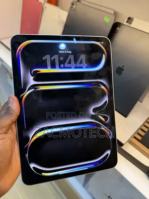 Apple iPad Pro 11 (2024) 256 GB Silver