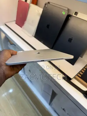 Apple iPad Pro 11 (2024) 256 GB Silver