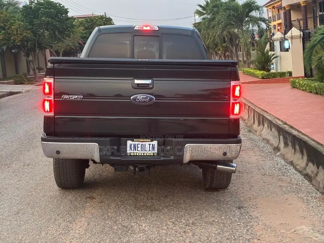 Ford F-150 Lariat 4dr SuperCab 4WD 6.5 ft. SB (5.0L 8cyl 6A) 2014 Black