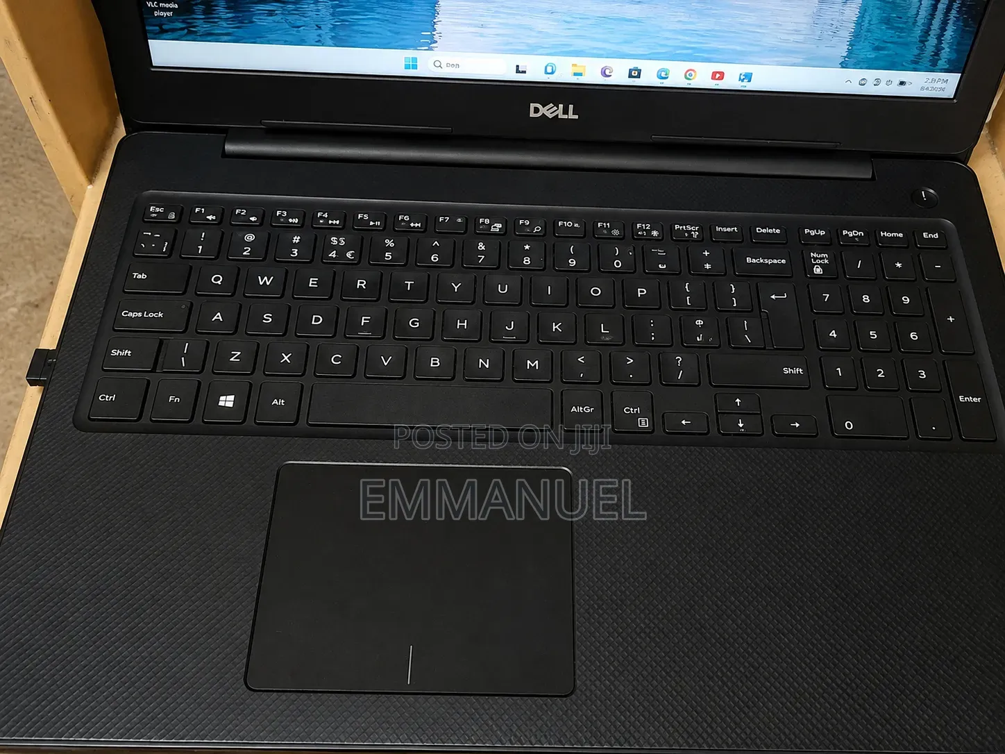 Laptop Dell Vostro 15 3590 16GB Intel Core i5 HDD+SSD 1T