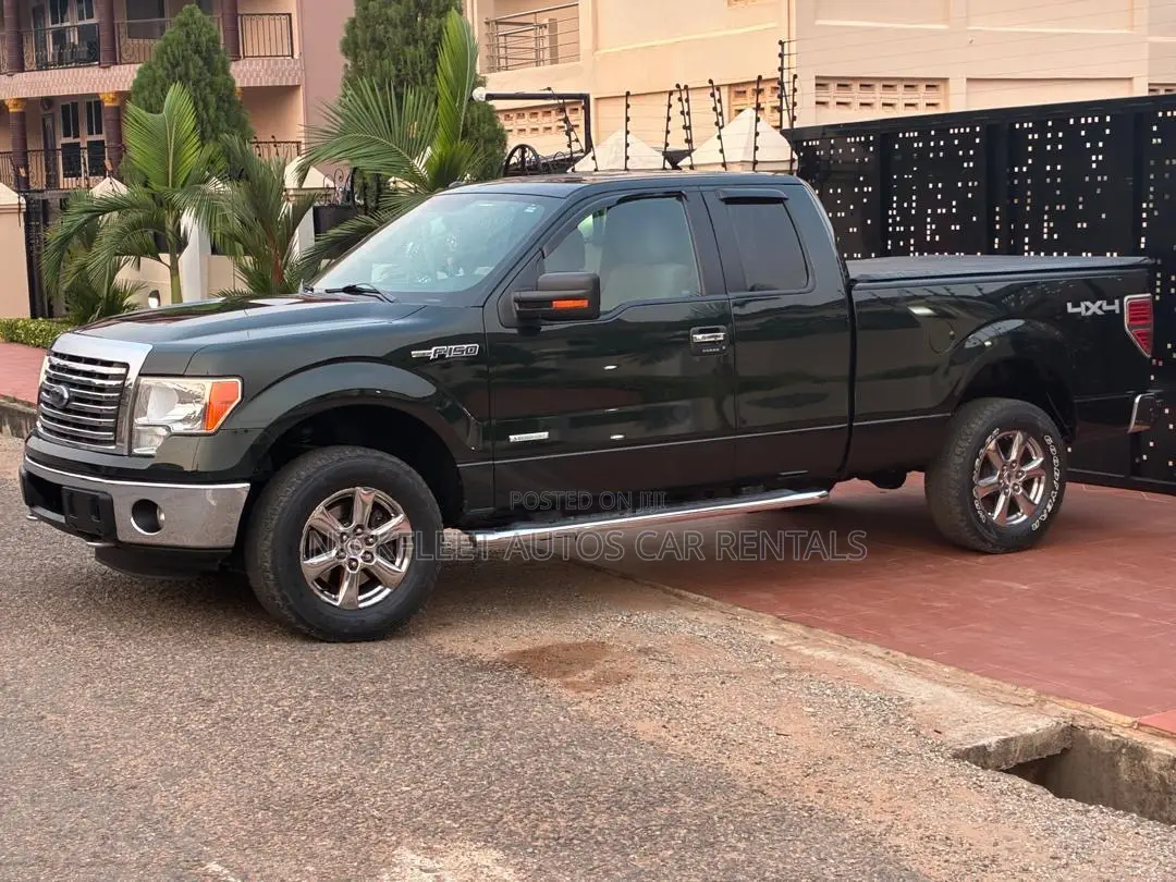 Ford F-150 Lariat 4dr SuperCab 4WD 6.5 ft. SB (5.0L 8cyl 6A) 2014 Black