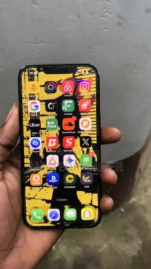 Apple iPhone 16e 128 GB Black