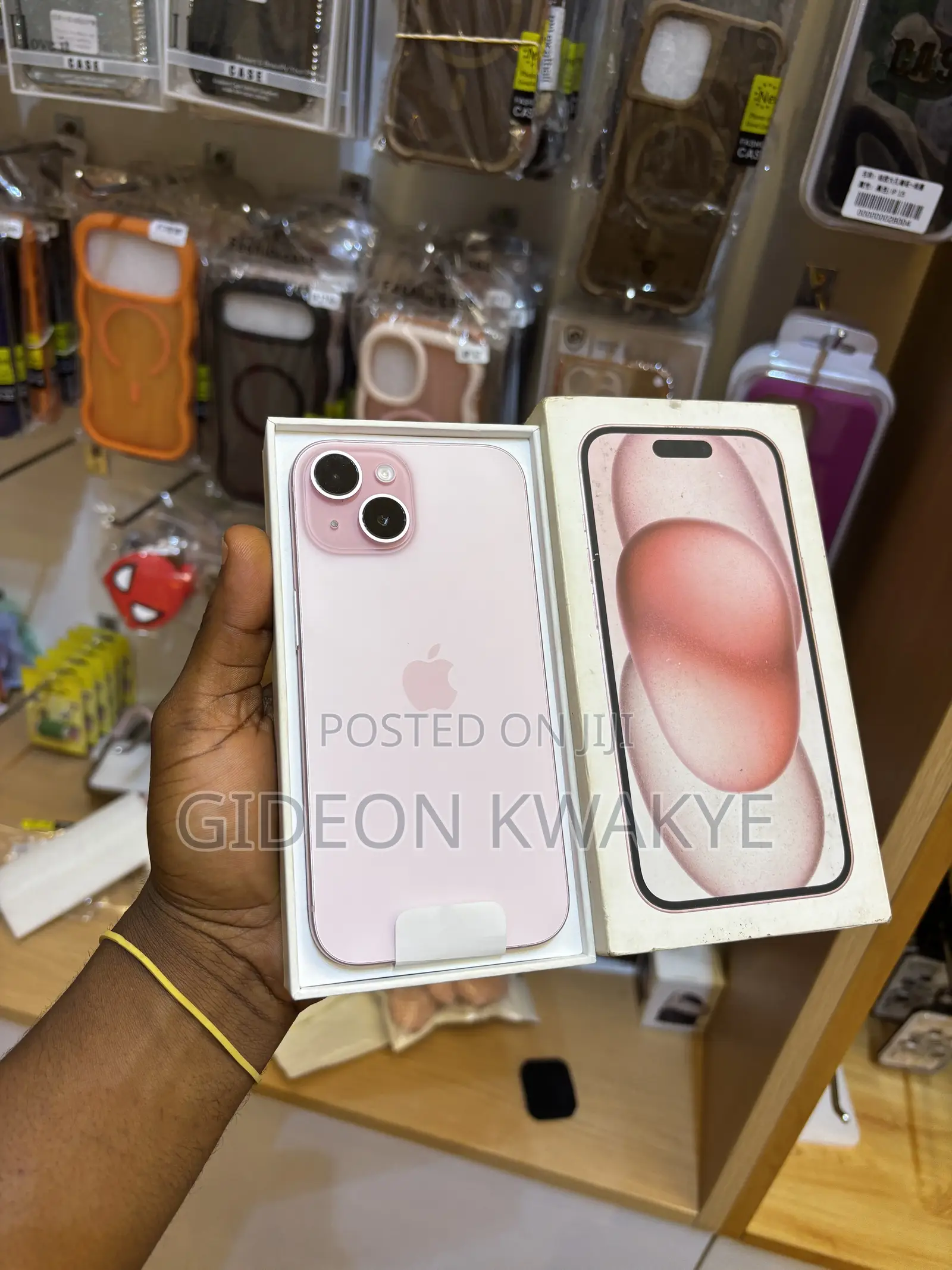New Apple iPhone 15 128 GB Pink