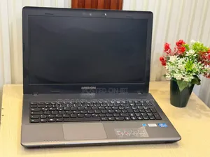 Laptop Medion Akoya E7419 8GB Intel Core i3 HDD 256GB