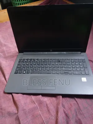 Laptop HP Pavilion 17 8GB Intel Core i3 HDD 1T