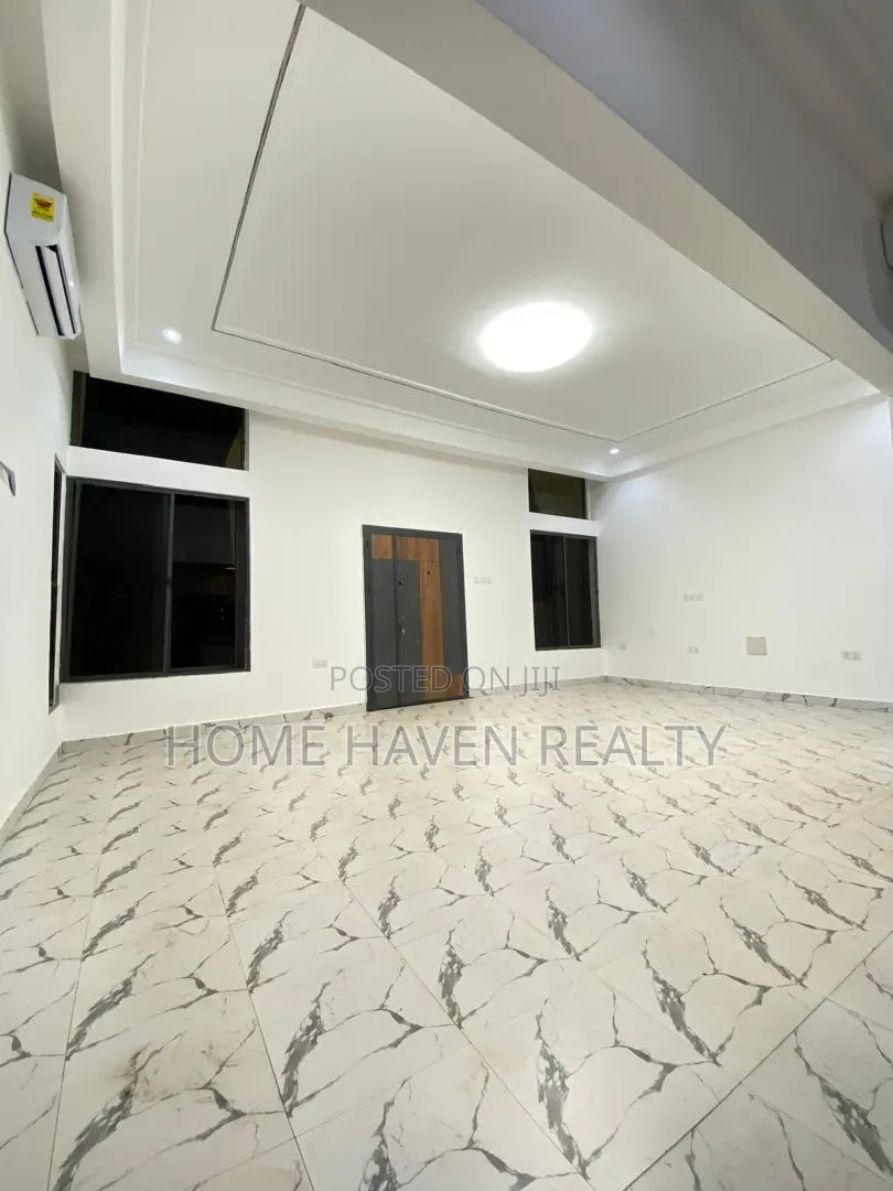 3bdrm House in Agbogba, Cemetery Area for sale