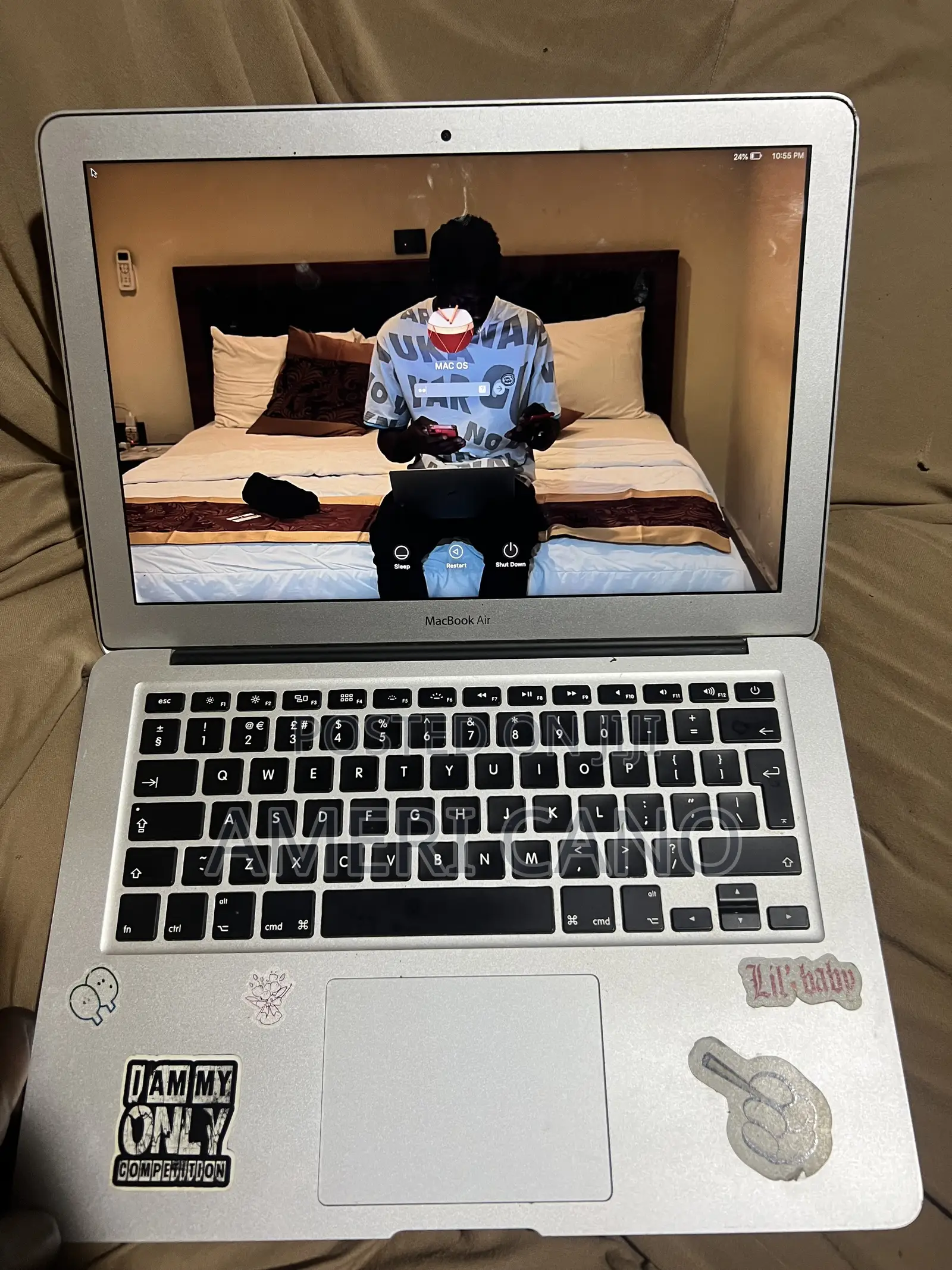 Laptop Apple MacBook Air 32GB Intel Core i5 HDD 32GB