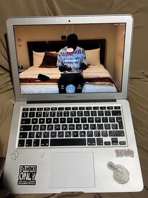 Laptop Apple MacBook Air 32GB Intel Core i5 HDD 32GB