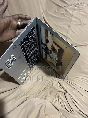 Laptop Apple MacBook Air 32GB Intel Core i5 HDD 32GB
