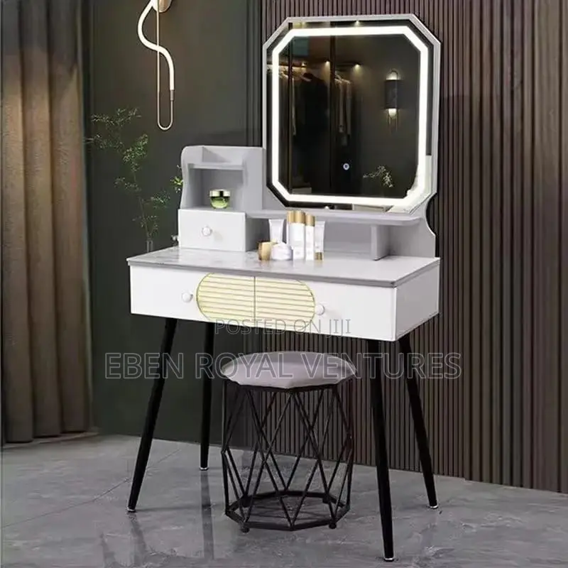 Vanity Mirror