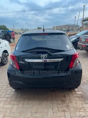 Toyota Vitz 2013 Black
