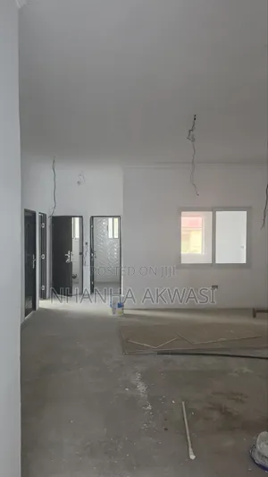 3bdrm Apartment in Lashibi Mf, Sakumono for rent