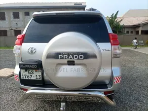 Toyota Land Cruiser Prado 2013 Silver