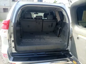 Toyota Land Cruiser Prado 2013 Silver