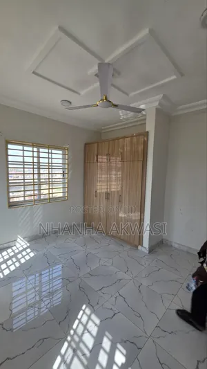 2bdrm Apartment in Klagon Junction, Sakumono for rent
