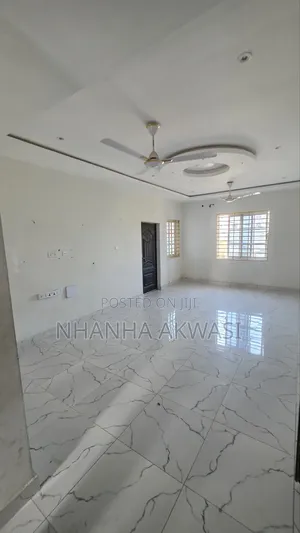 2bdrm Apartment in Klagon Junction, Sakumono for rent