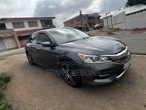 Honda Accord 2017 Gray