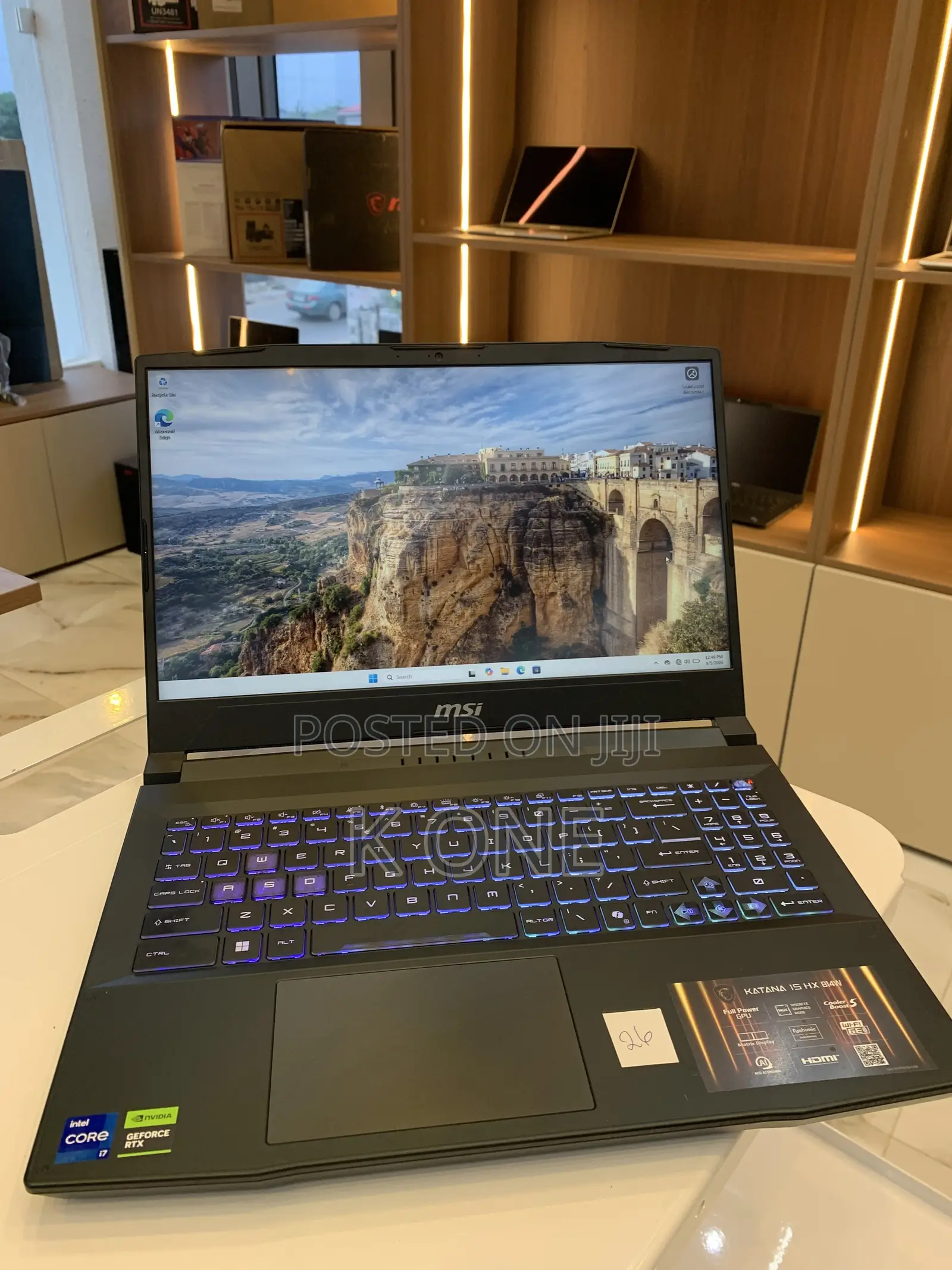 Laptop MSI Katana 15 16GB Intel Core i7 SSD 1T