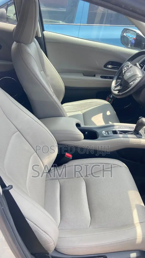 Honda HR-V EX-L FWD 2019 White