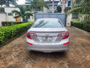 Toyota Camry 2013 Silver